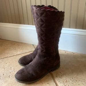Lands’ End Girls size 3 brown suede boots